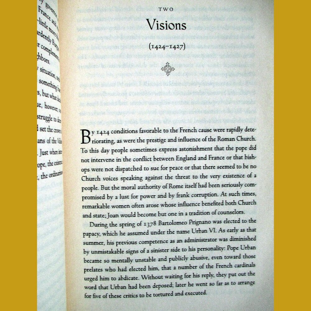 Book - Joan: The Mysterious Life of the Heretic who Became a Saint - Picture 5 of 11